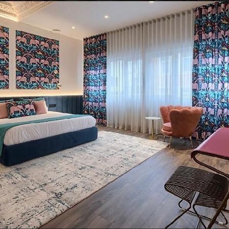 Abando Suites By Next Stop Билбао Екстериор снимка