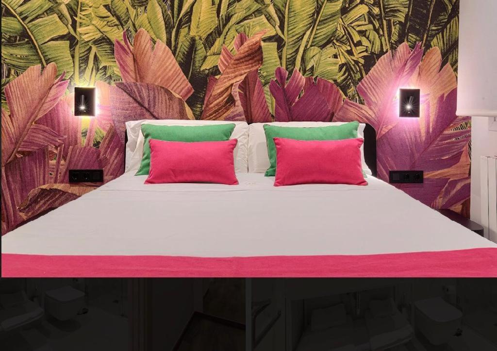 Abando Suites By Next Stop Билбао Екстериор снимка