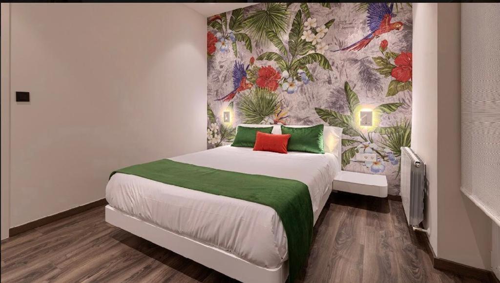 Abando Suites By Next Stop Билбао Екстериор снимка